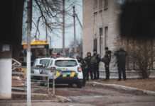 Прокуратура: на Сумщині російські війська атакували дроном автобус, поранено трьох пасажирів