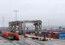 Портові працівники США оголосили страйк – вимагають вищої оплати праці