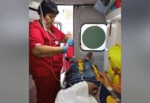 На Дніпропетровщині чоловік порізав собі руку болгаркою: його забрала «швидка»