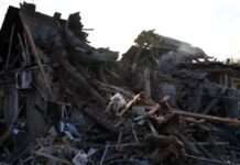 Російські обстріли: за добу є загиблі цивільні на Донеччині та Харківщині