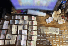 Викрито запоріжанина під час збуту метамфетаміну, ще більше 60 зіп-пакетів із цим наркотиком виявлено у нього вдома