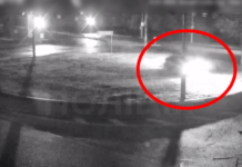 Скоротив шлях: на Запорізькому шосе у Дніпрі водій Nissan в’їхав в огорожу