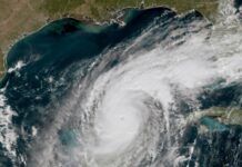 США: послаблений ураган «Мілтон» наближається до західного узбережжя Флориди