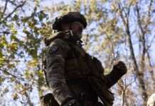 Іноземці зможуть підписувати контракти з ЗСУ: Рада ухвалила закон