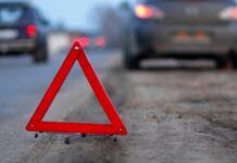 На Донеччині маршрутка зіткнулася з вантажівкою: одна людина загинула, десятеро постраждалих – ДСНС