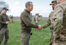 «Любов до рідної землі, повага до власного народу, жертовність заради майбутнього наших дітей» – Загід Краснов привітав захисників і захисниць зі святом