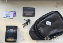 Пограбували містянина посеред вулиці: Криворізькі поліцейські затримали зловмисників