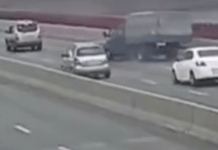 На Новому мосту у Дніпрі ГАЗель влетіла у легковик: подробиці ДТП