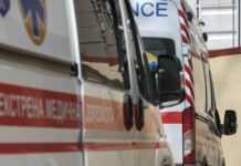 Влада: на Херсонщині війська РФ атакували дроном автомобіль «швидкої», поранені у тяжкому стані