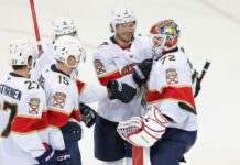 Голкіпер “Флориди” з рекордом став головною зіркою вечора НХЛ: відео