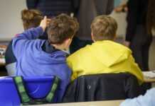 В одному з міст України школярам зменшать вартість проїзду на громадському транспорті