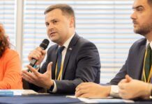 Чоловіки, які вступили в Український легіон, зможуть “без проблем” перетинати кордон, – консул