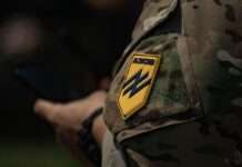 Дрони і не лише. Латвійські волонтери відправлять “Азову” пакет допомоги на 200 тисяч євро