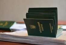 “Продавав” відстрочку. У Києві затримали помічника начальника Подільського ТЦК