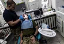 Військові та ветерани можуть безкоштовно отримати послуги зубопротезування: що треба знати