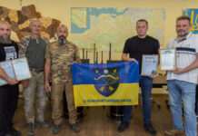 Кам’янське передало оснащення нашим військовим на передовій