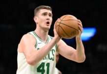 Скапінцев потрапив до інших “Селтікс”: буде під рукою в чемпіона НБА