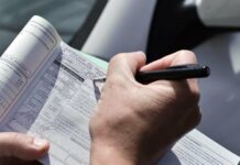 Штраф за «миготіння» на дорозі: більшість водіїв про нього не знають