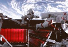 Три китайські тайконавти успішно повернулися на Землю