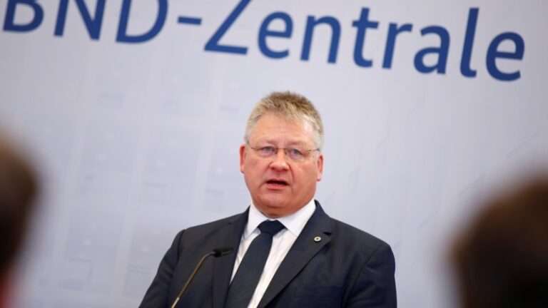 Глава розвідки Німеччини не виключає пряму військову конфронтацію Росії з НАТО