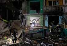 В Одесі після атаки «Шахедів» спалахнула пожежа в житловому комплексі