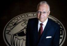 Глава розвідки Чехії застеріг від нав’язування “поганого миру” Україні