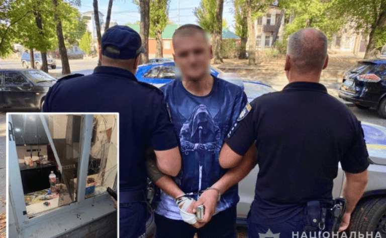 Увірвався в будинок з людьми та пограбував: слідчі Дніпра скерували справу до суду