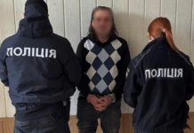 У Дніпрі 51-річний чоловік вдарив співмешканку ножем в шию: деталі