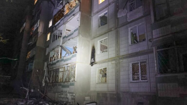 Сили РФ обстріляли Харків і передмістя, без потерпілих – влада