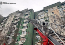 На пожежі у багатоповерхівці вогнебрці Нікопольщини врятували дитину