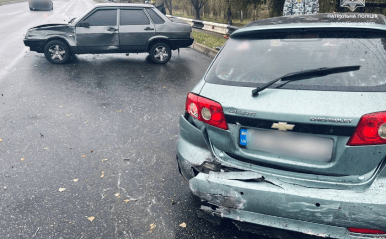 У Комунарському районі Запоріжжя пʼяний водій скоїв ДТП