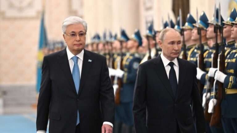 Путін у Казахстані подякував Токаєву «за дбайливе ставлення до російської мови»