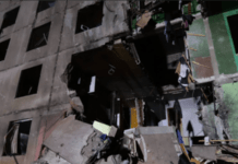 Росія вдарила КАБами по Слобідському району Харкова, вибиті вікна у багатоповерхівці – влада