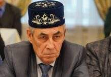 У РФ директорку школи оштрафували за зберігання забороненої книжки про історію татар