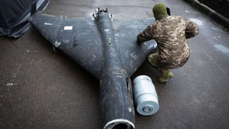 Повітряні сили: війська РФ вночі атакували Україну 87 дронами, 51 – збили