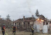 Влада повідомила про загиблих і поранених цивільних у прифронтових областях