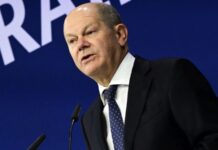 В уряді Німеччини повідомили подробиці розмови Шольца і Путіна