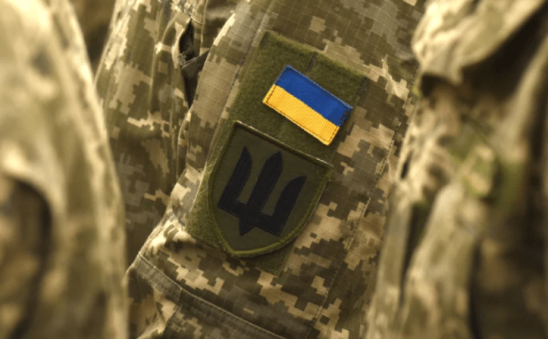 Відтепер військовослужбовці можуть перевестись в іншу частину через застосунок Армія+