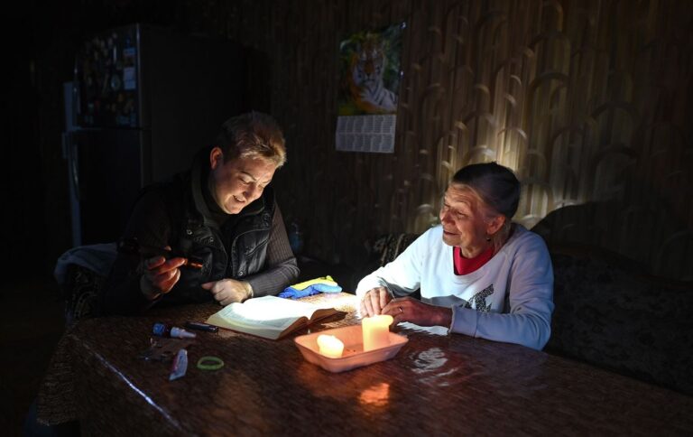 По Україні запроваджують аварійні відключення електроенергії