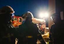 Атака РФ на Київ: у двох районах зафіксовано падіння уламків БпЛА, виникли пожежі