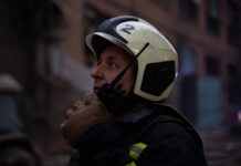 РФ вдарила по Харкову: є постраждалі, пошкоджено будівлі в центрі та на Салтівці