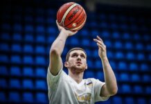 Михайлюк у дебюті за “Юту” не відвернув розгром від “Денвера”: хайлайти