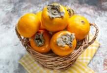 Хурма чи шарон: що коштує дешевше і чим відрізняються сорти ягоди