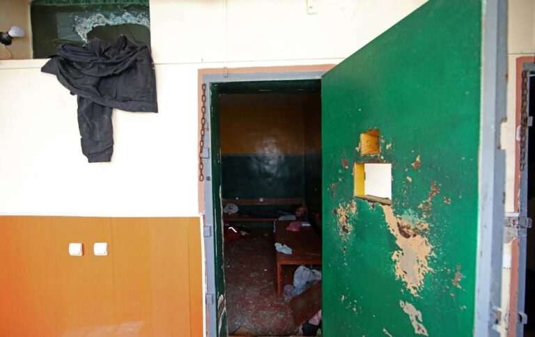 Окупанти у 2022 році вивозили полонених у фільтраційний табір у Білорусі, – ЗМІ