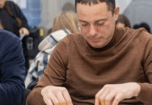 Мер Кам’янського доєднався до символічної акції пам’яті жертв голодоморів