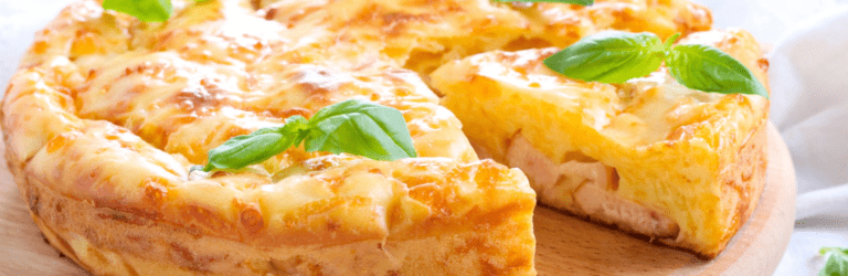 Сирний пиріг із сосисками: простий та смачний рецепт на кожен день