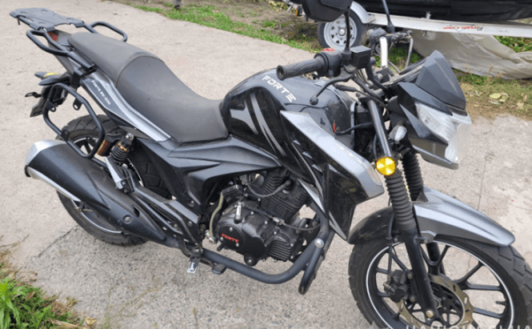 Викрав мотоцикл: поліцейські Дніпра затримали 32-річного містянина