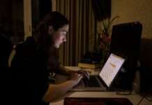 В Одеській області після трьох днів “блекауту” вводять графіки відключень світла