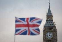 Британія “терміново” перевіряє, чи РФ запустила по Дніпру міжконтинентальну ракету, – ЗМІ