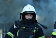 РФ завдала удар по багатоповерхівці у Сумах